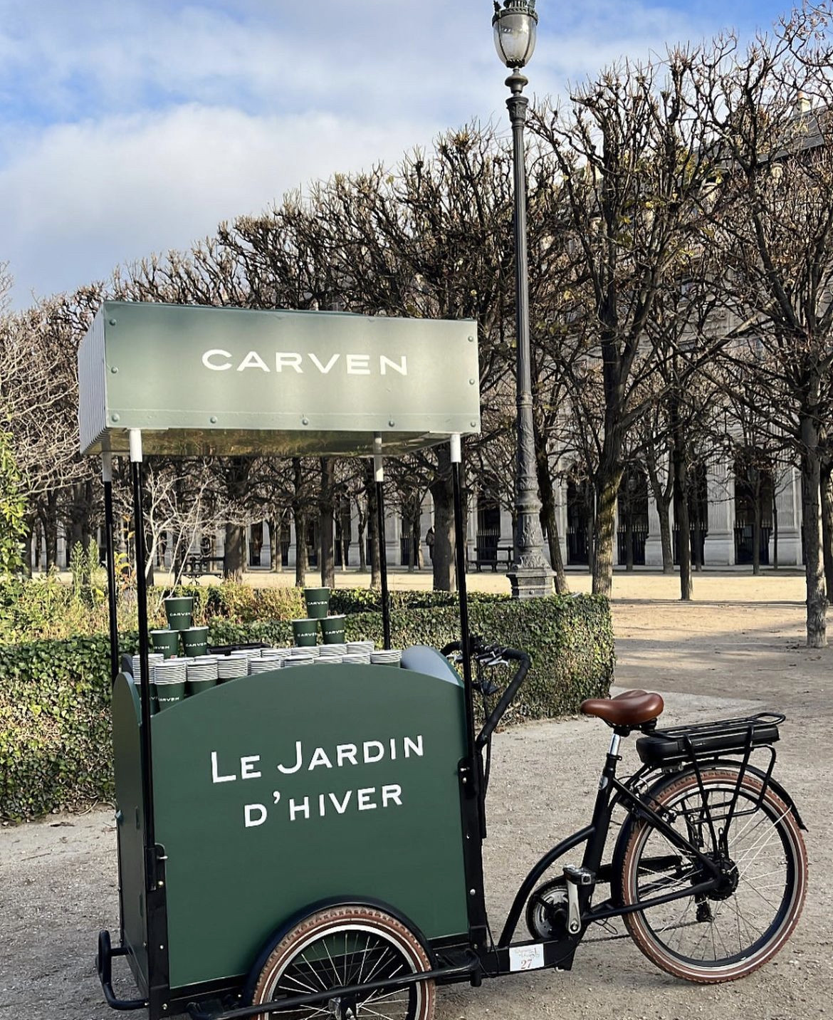 La serre dans le jardin du Palais-Royal