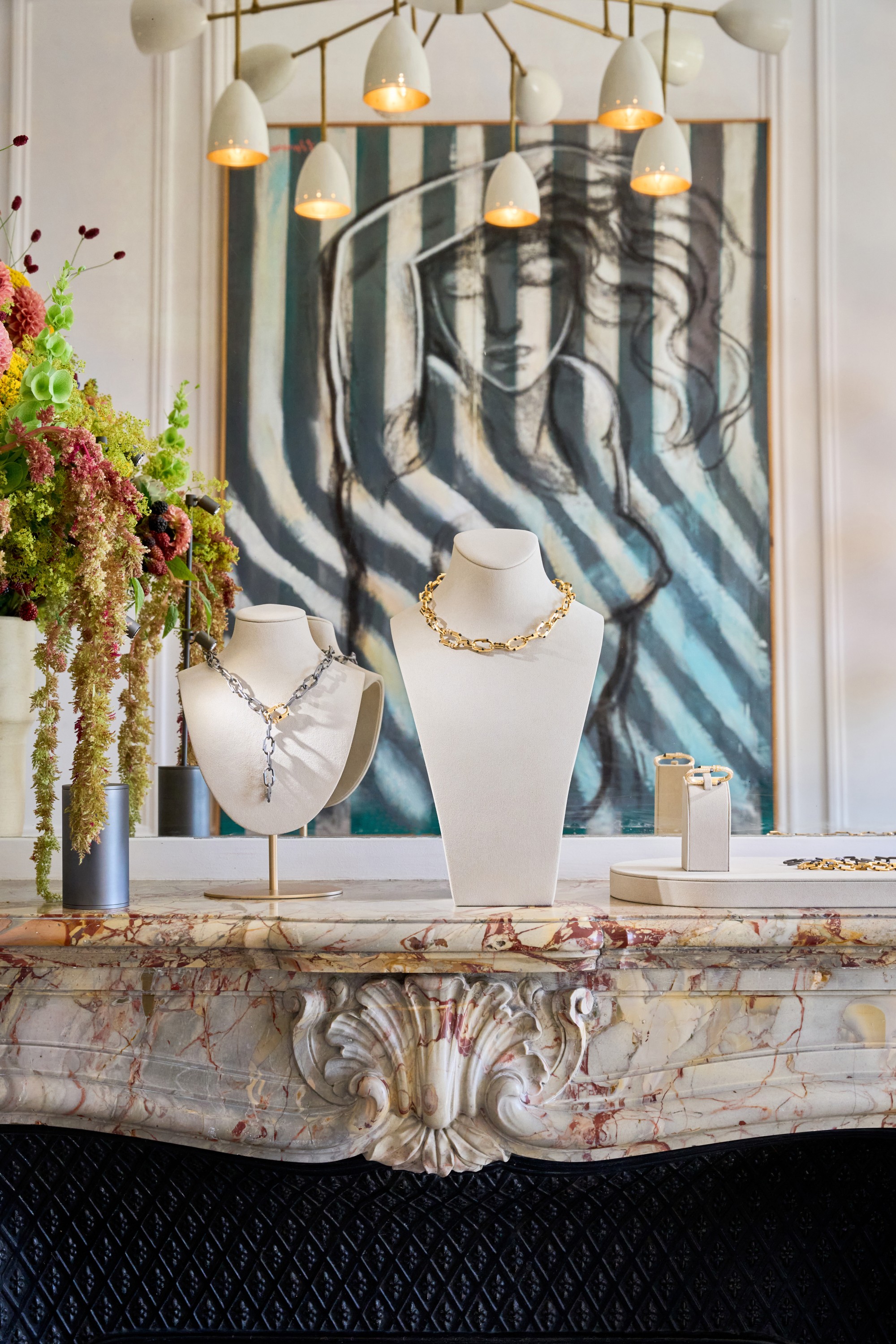 PFW25 High Jewelry presentation